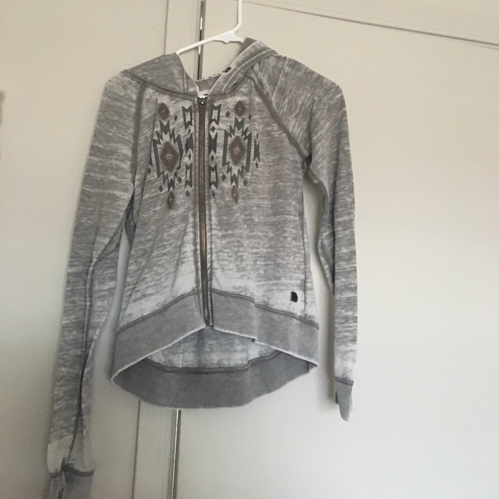 Cropped grey sweater