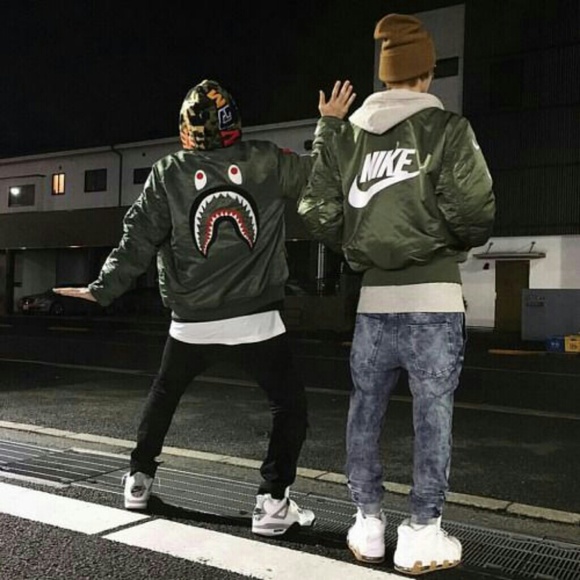 Meet your Posher, Smoke - Picture 2 of 2