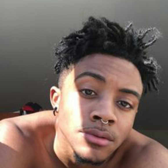 Meet your Posher, Smoke - Picture 1 of 2