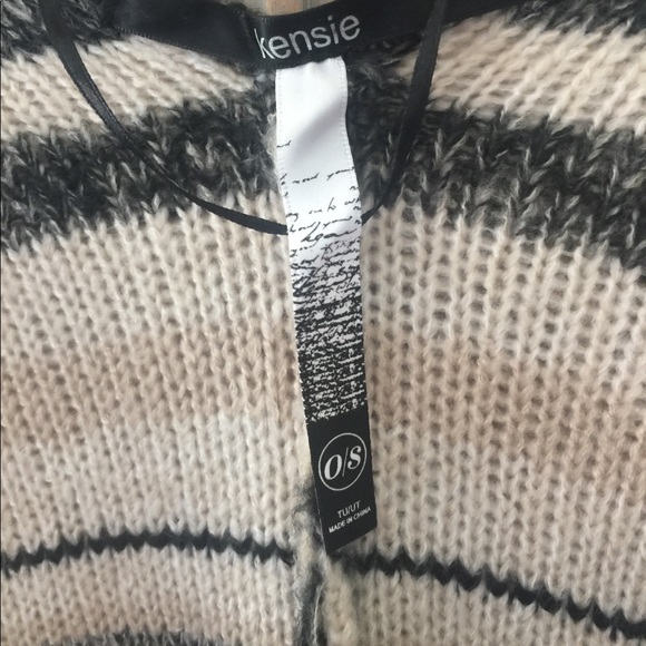 Kensie blanket Cardigan - Picture 2 of 4