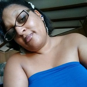 Meet your Posher, Roneisha