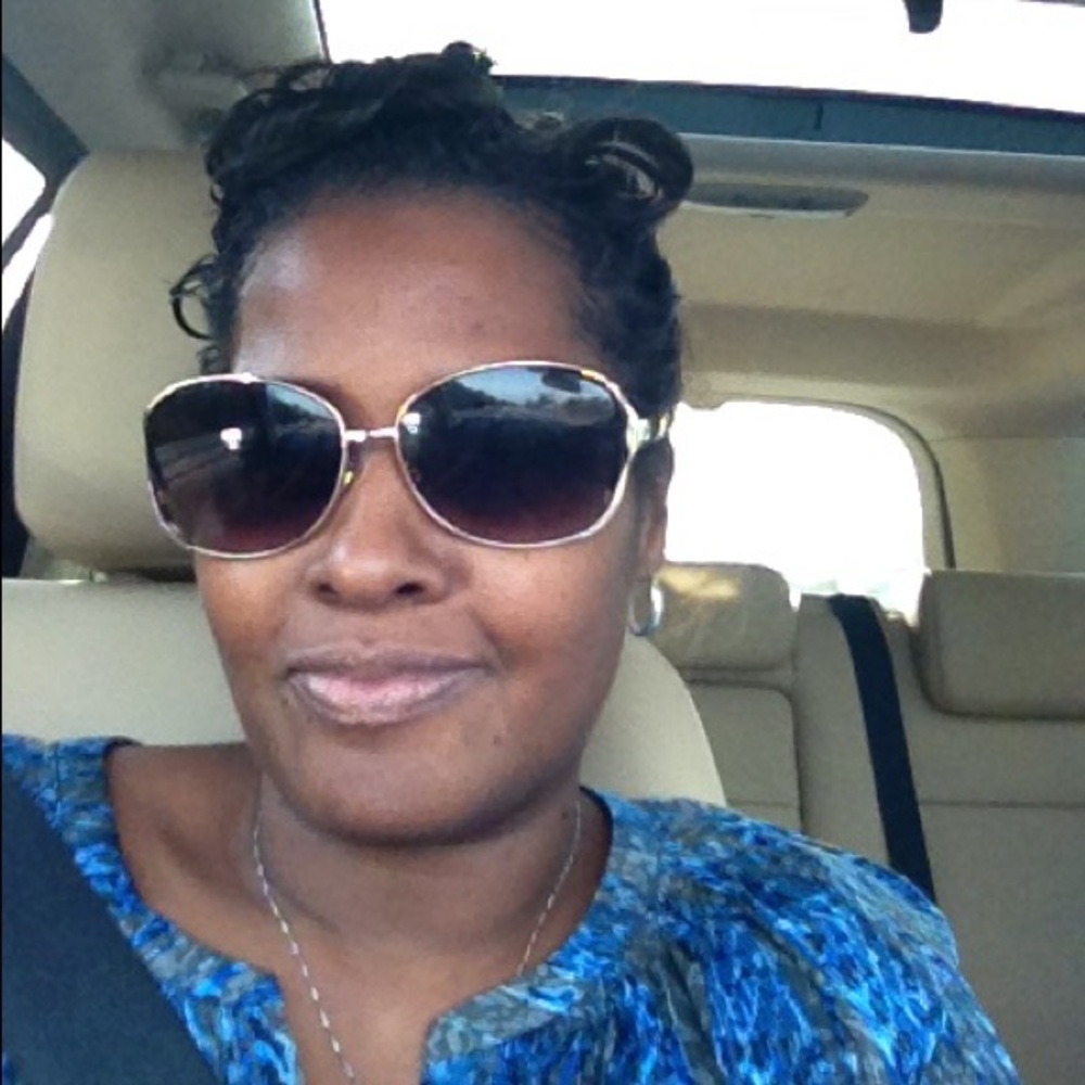 Meet your Posher, Lisa