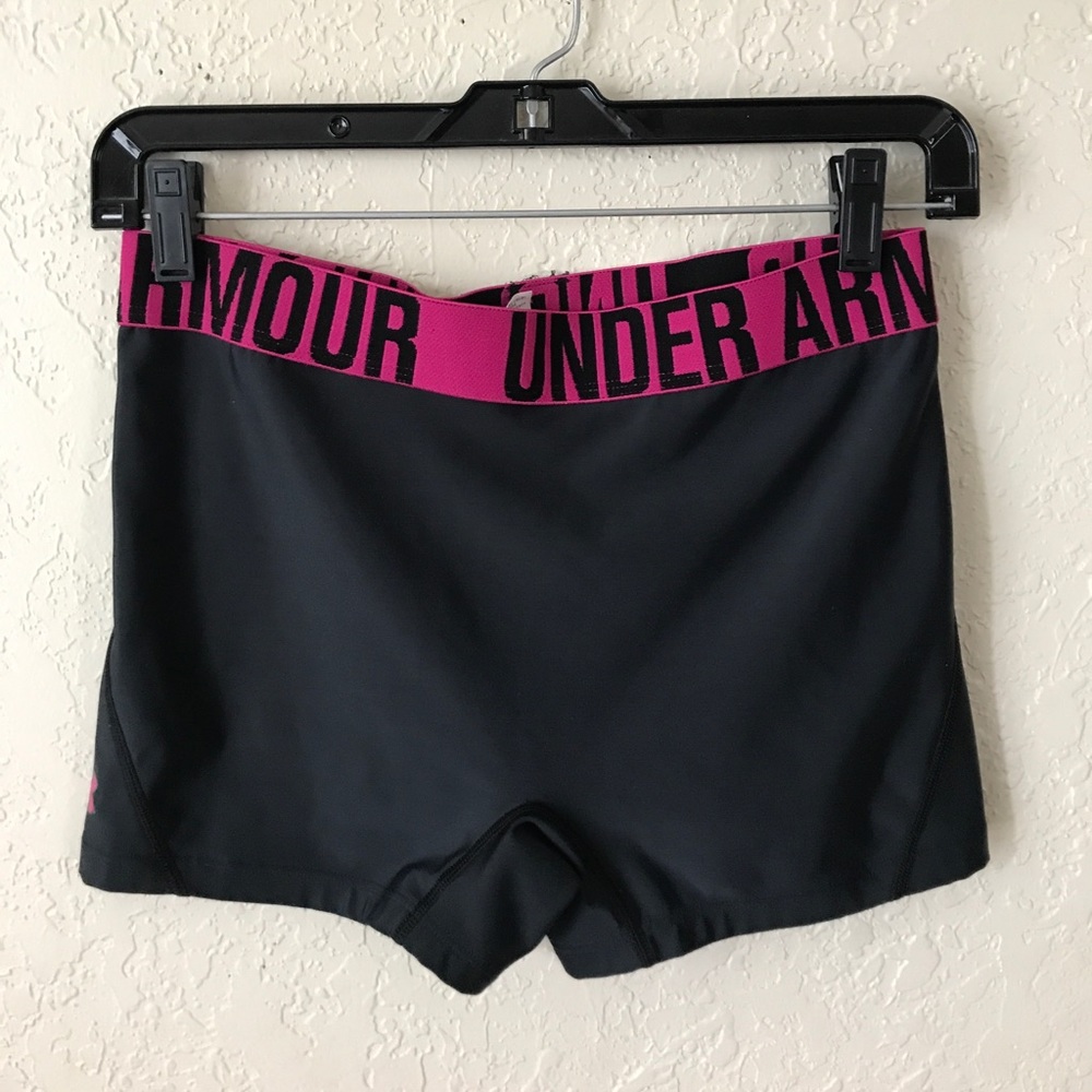 Under Amour Athletic Shorts, M