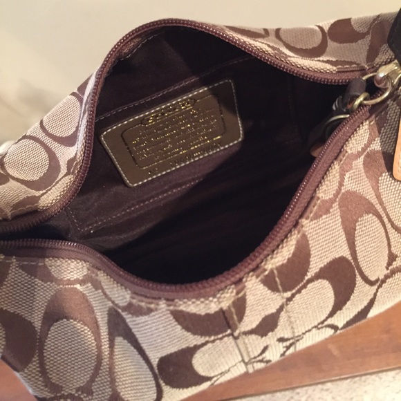 Coach handbag - Picture 2 of 3