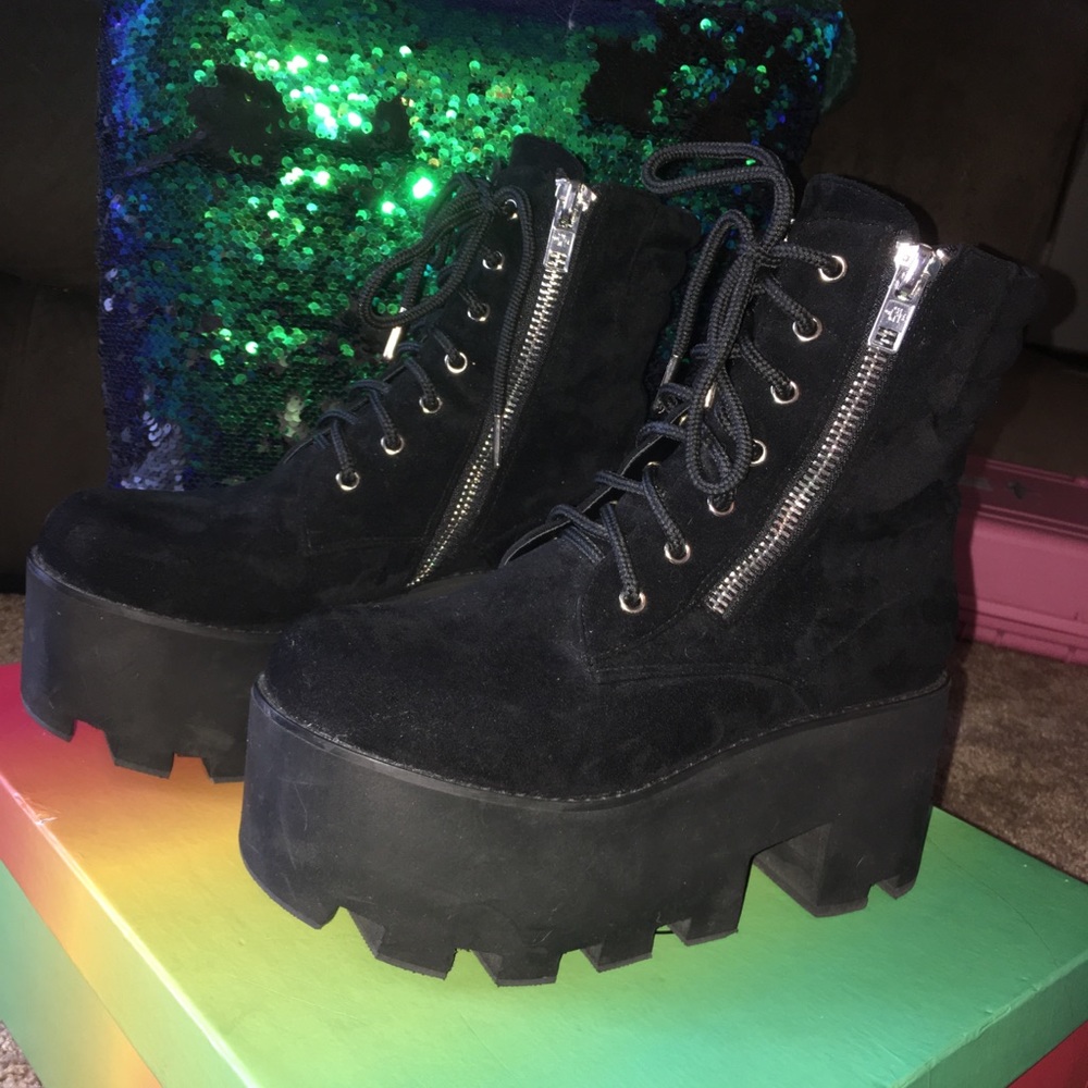 CURRENT MOOD GREENPOINT BOOTS