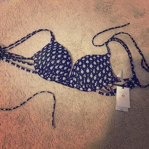 NWT shade shore push-up b&w bikini