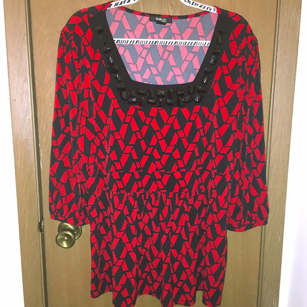 Red and black 3/4 sleeve blouse w/ jeweled collar