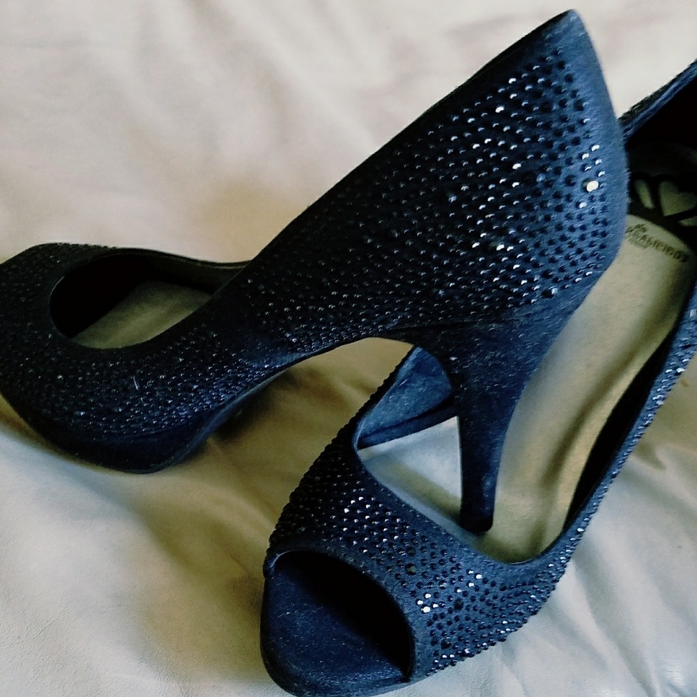 Black gemmed Fergalicious