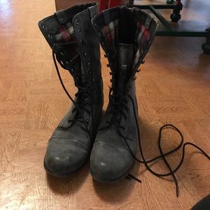 Madden girl combat boots