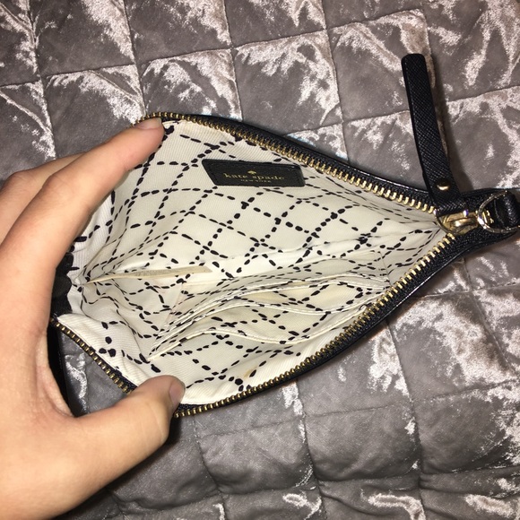 Kate Spade Wristlet - Picture 2 of 2