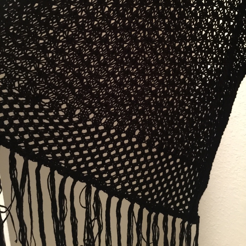 Poncho - Picture 2 of 2