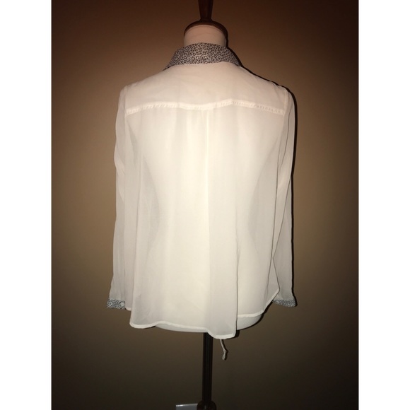 button down blouse - Picture 2 of 2