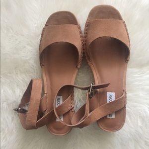 NEW STEVE MADDEN WEDGES