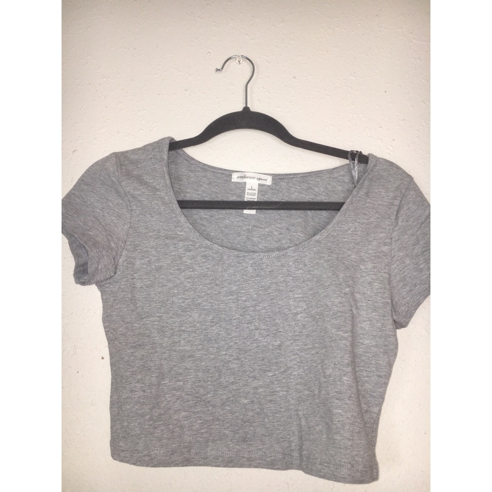 Grey crop top!