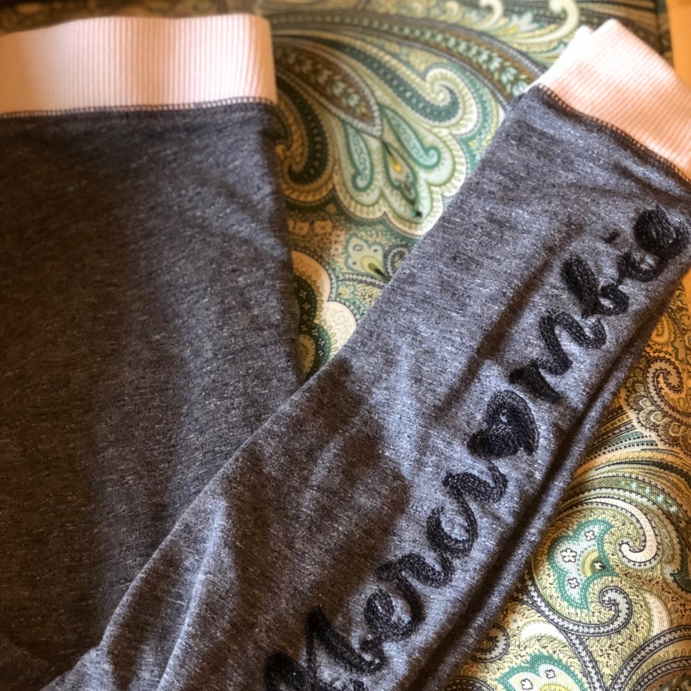 lose and comfy sweatpants