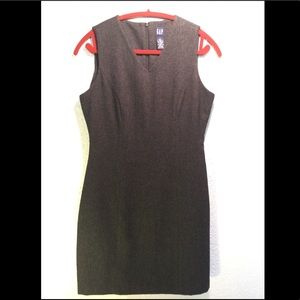 Sleeveless V-Neck Sheath Dress