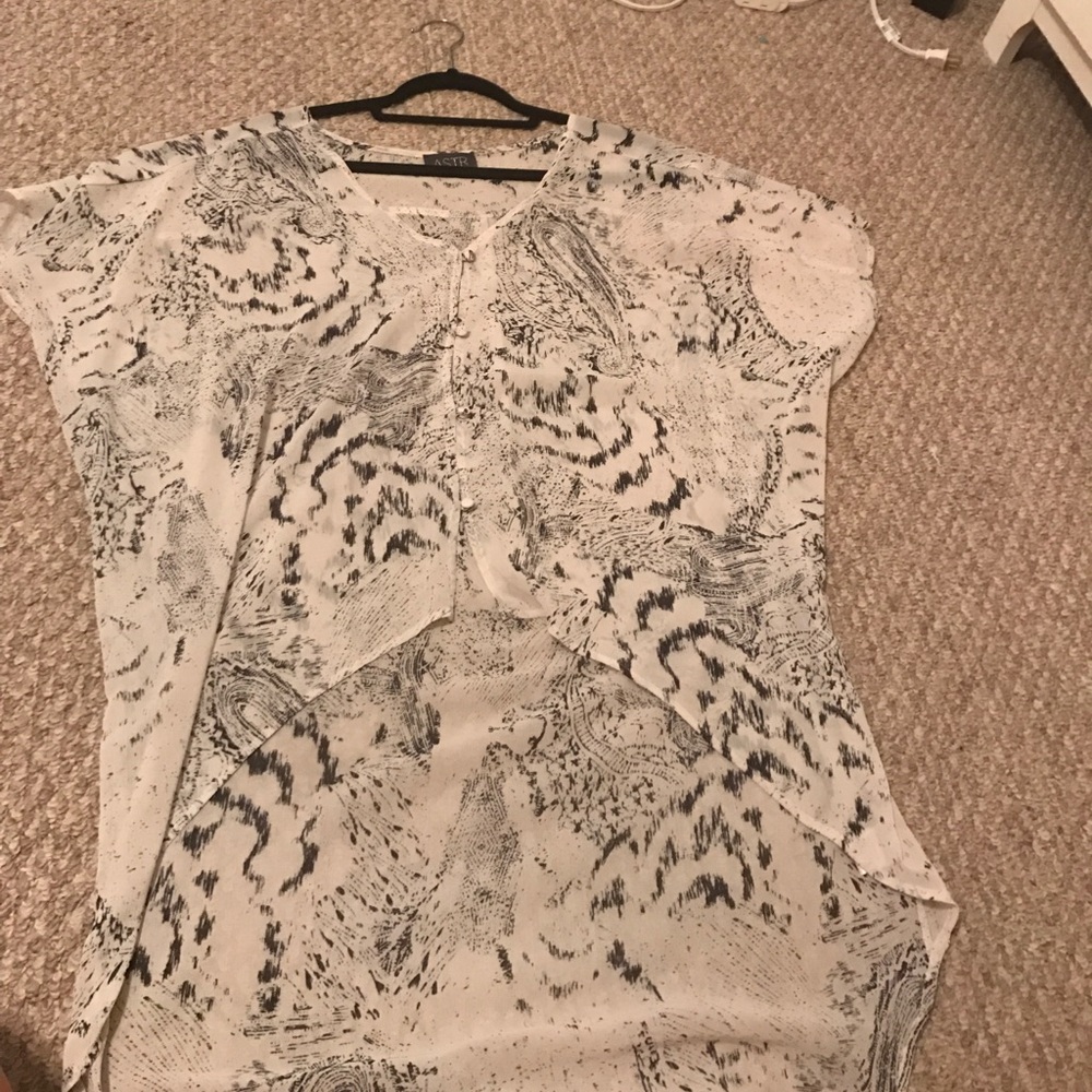 Dress shirt low to high back- front