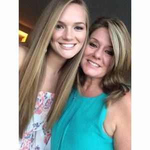 Meet your Posher, Katelyn