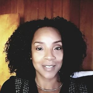 Meet your Posher, Pamela