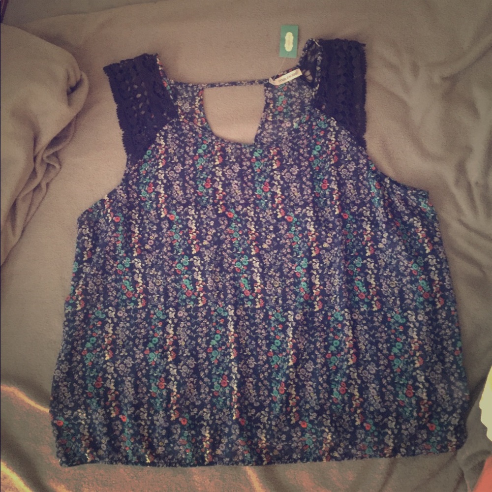 Fresh floral top