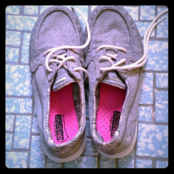 skechers on the go boat shoes with goga mat