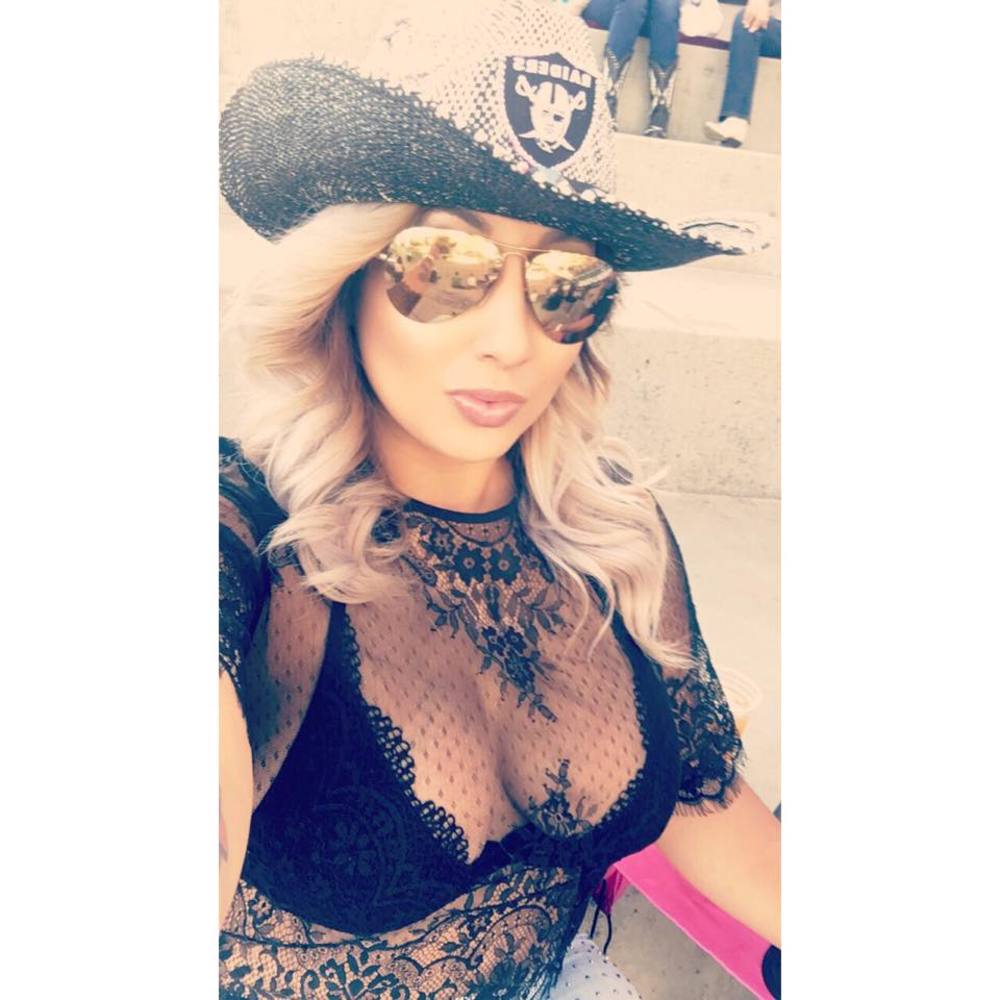 Meet your Posher, Karen