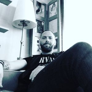 Meet your Posher, Dakota