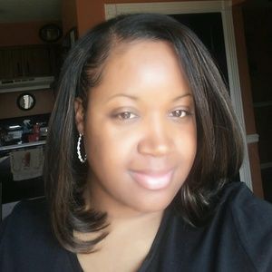 Meet your Posher, Kenethia