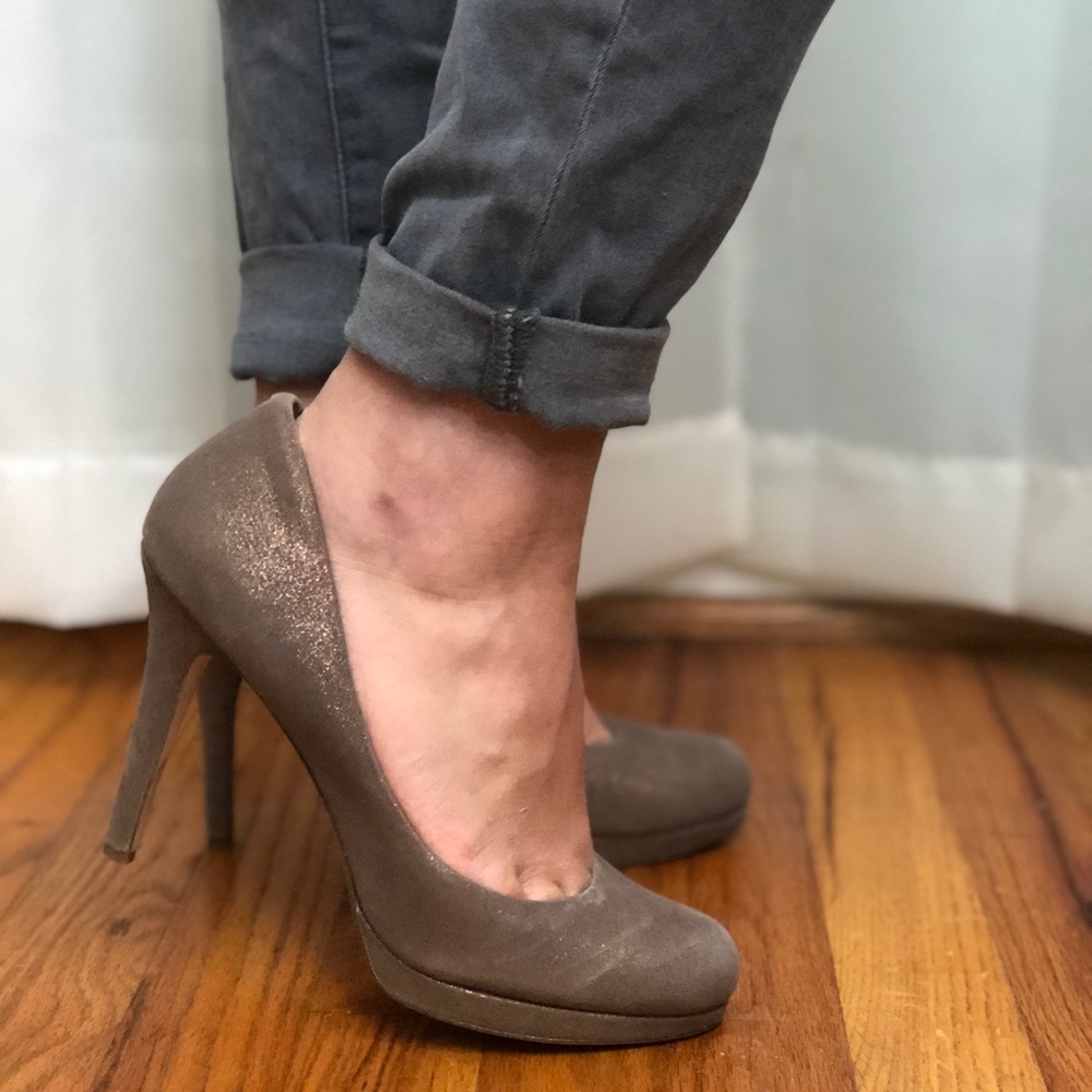 Banana Republic Kristen pumps
