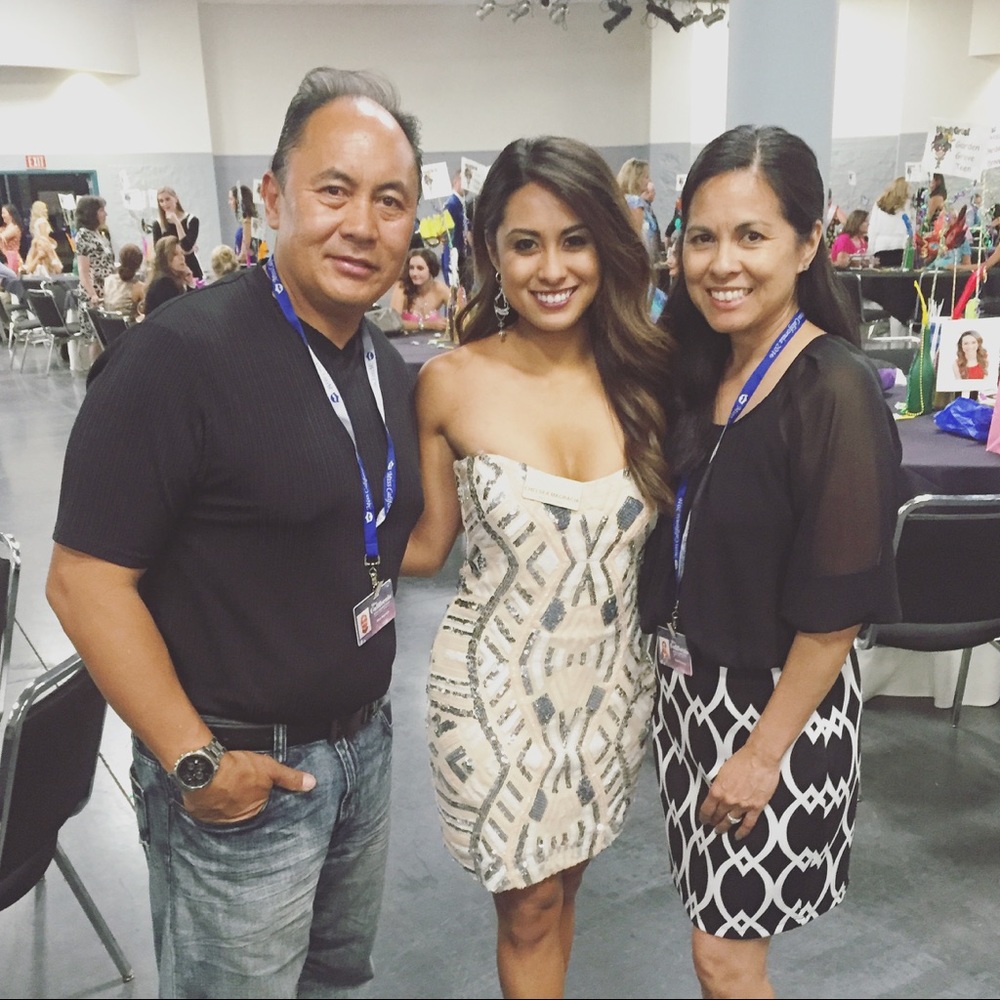 CREME AND SILVER SPARKLY STRAPLESS DRESS