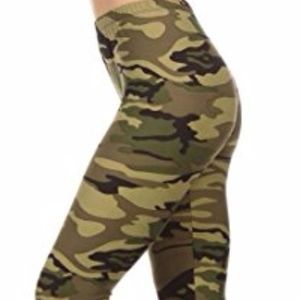 Buttery Soft Camo Capris Leggings - One Size 2-12