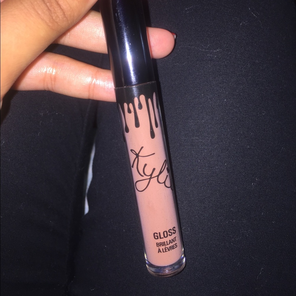 Kylie Jenner lip gloss