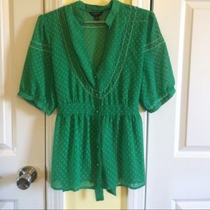 Green short sleeve blouse