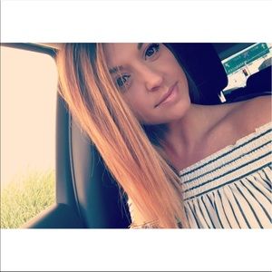 Meet your Posher, Carly