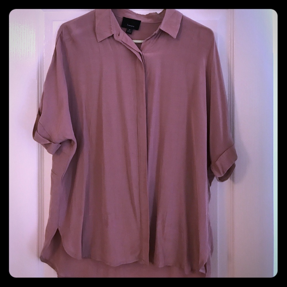 Mint condition satin button down blouse