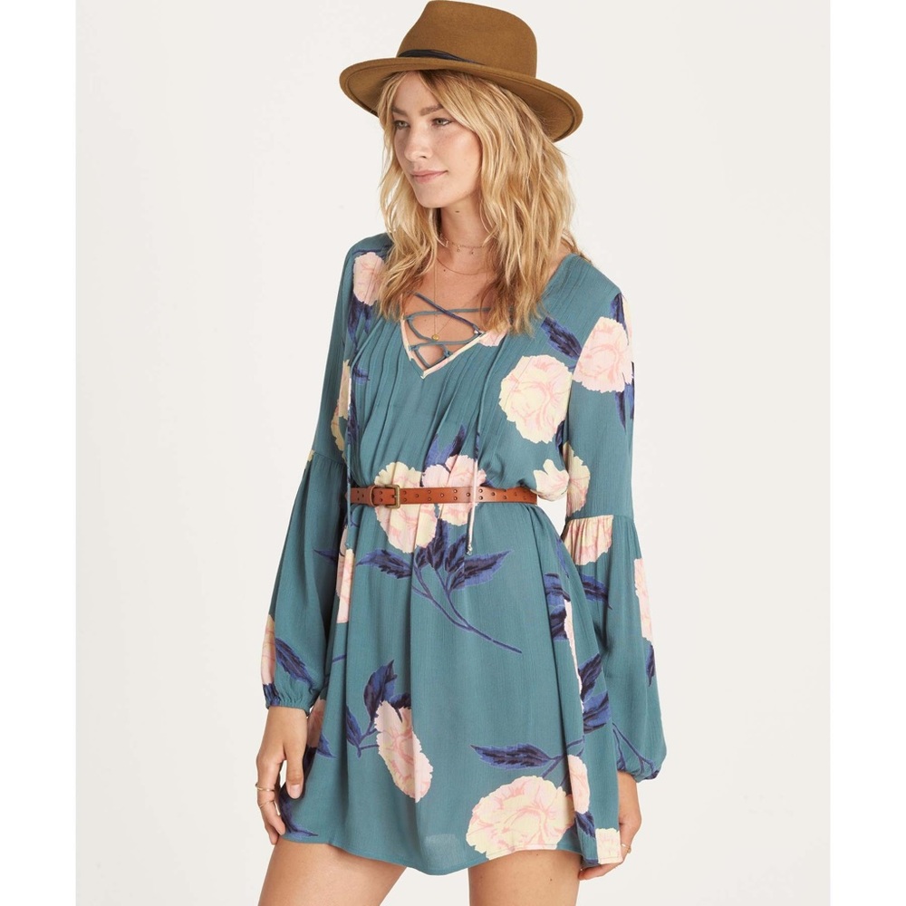 Billabong just like you small floral dress