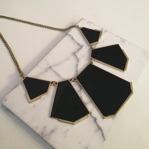 ✨Black & gold statement necklace✨ - Picture 3 of 3