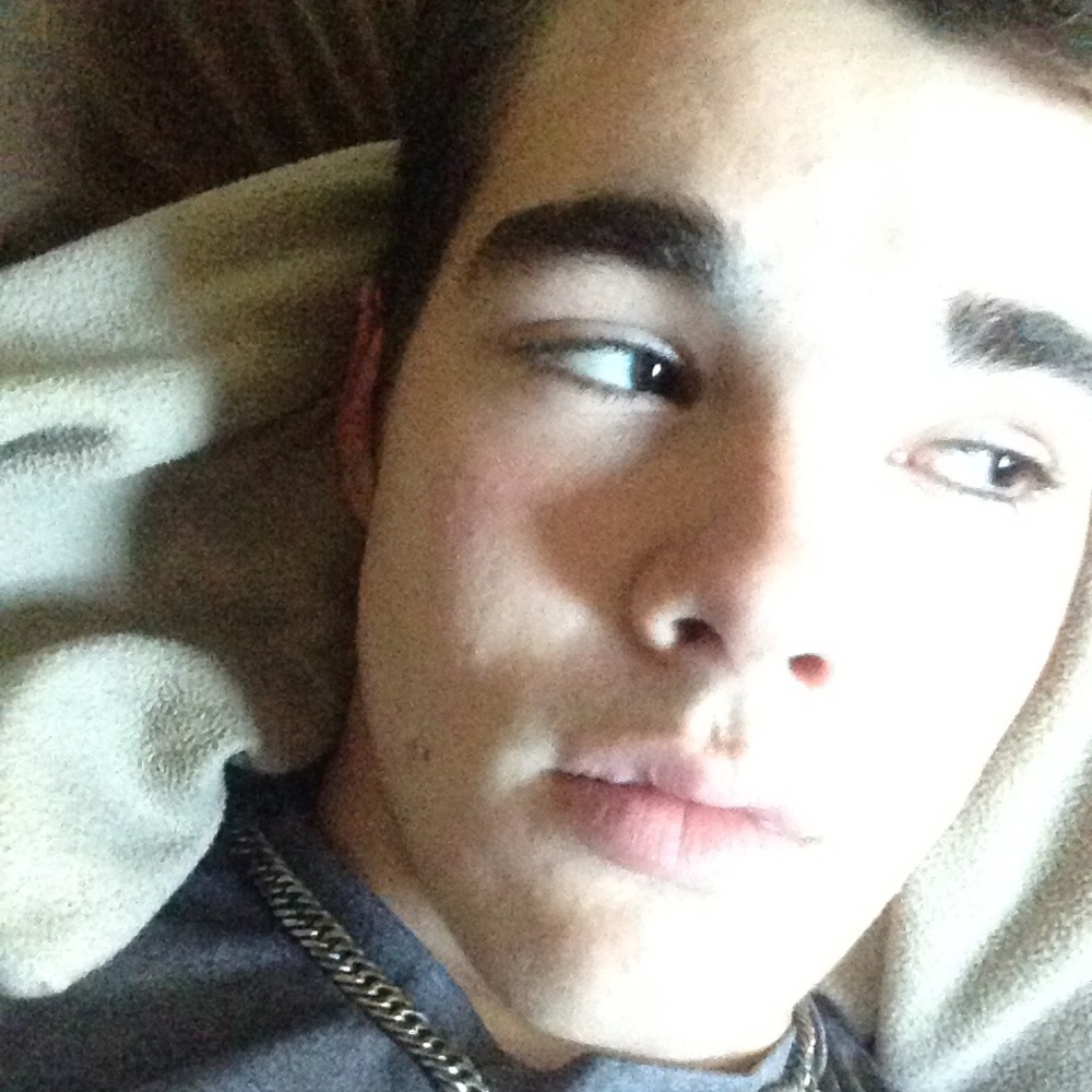 Meet your Posher, Drew