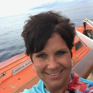 Meet your Posher, Melissa