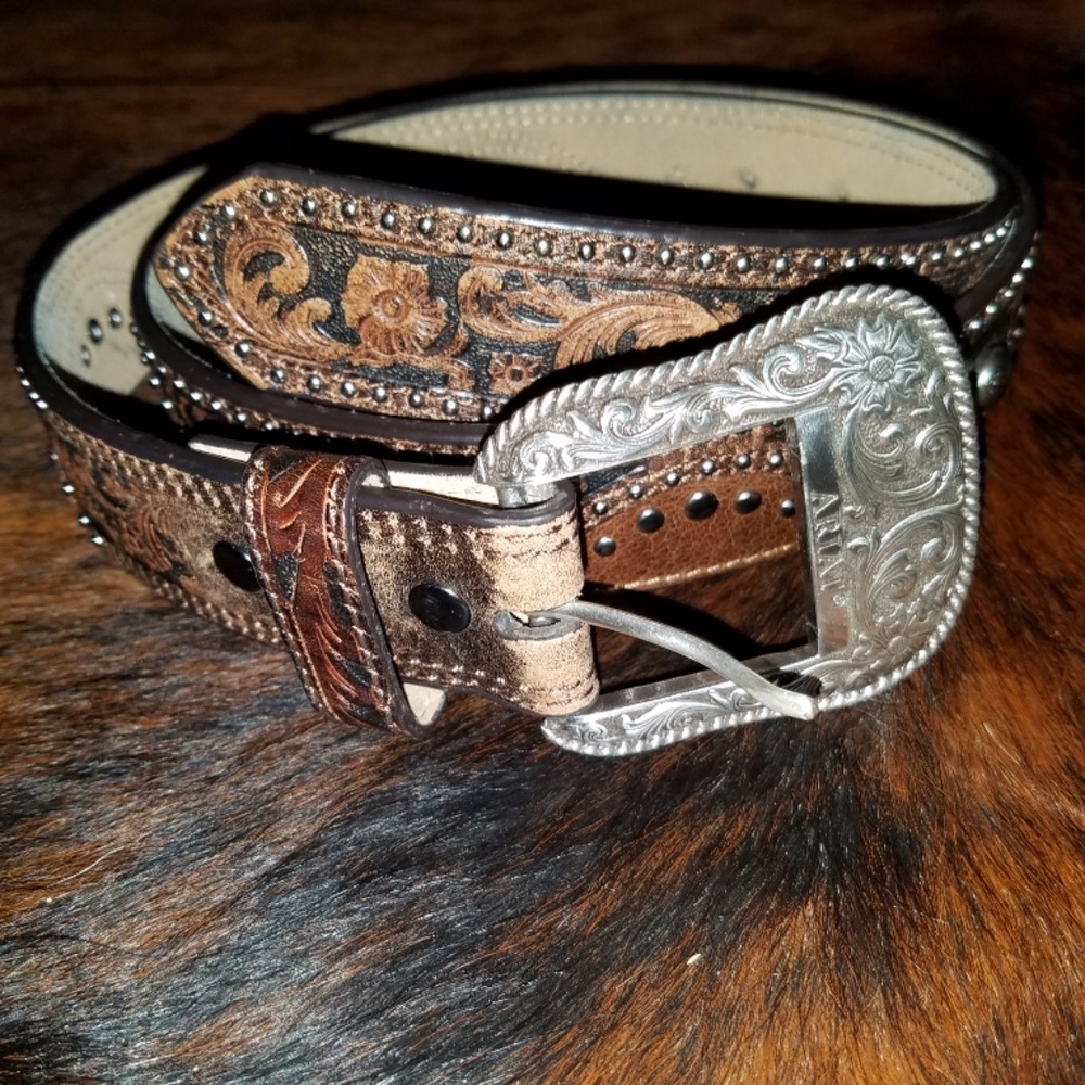 Ariat Womens Nailhead Western Belt L Fits 34-40"