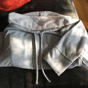 Gap cowl neck sweat shirt