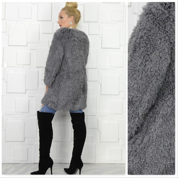 GRAY FUZZY FAUX FUR JACKET - Picture 3 of 4