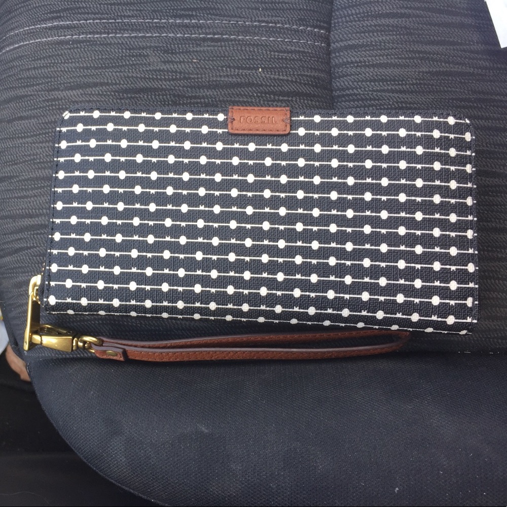 Brand new fossil wallet
