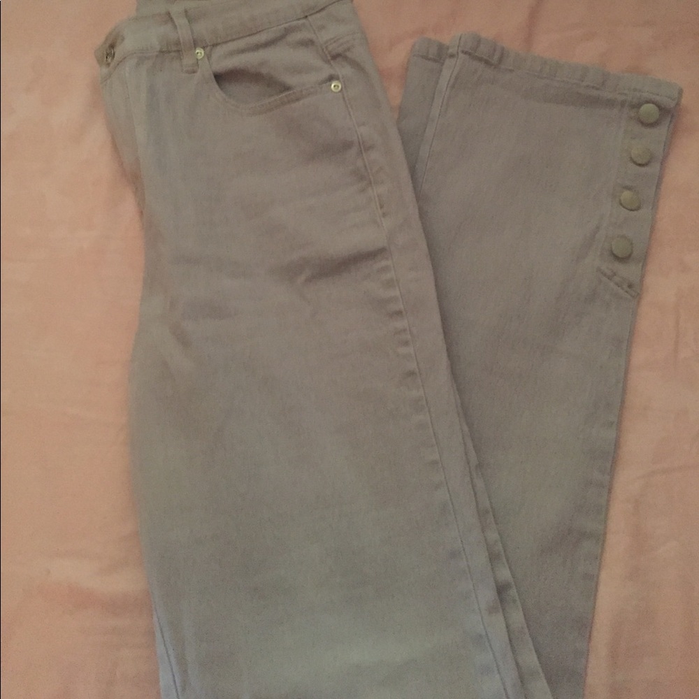 Jeans - Picture 2 of 2