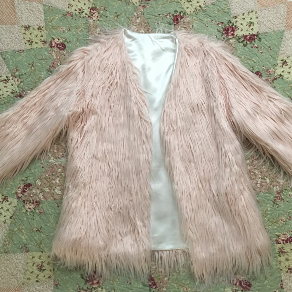 Dusty pink fuzzy coat!