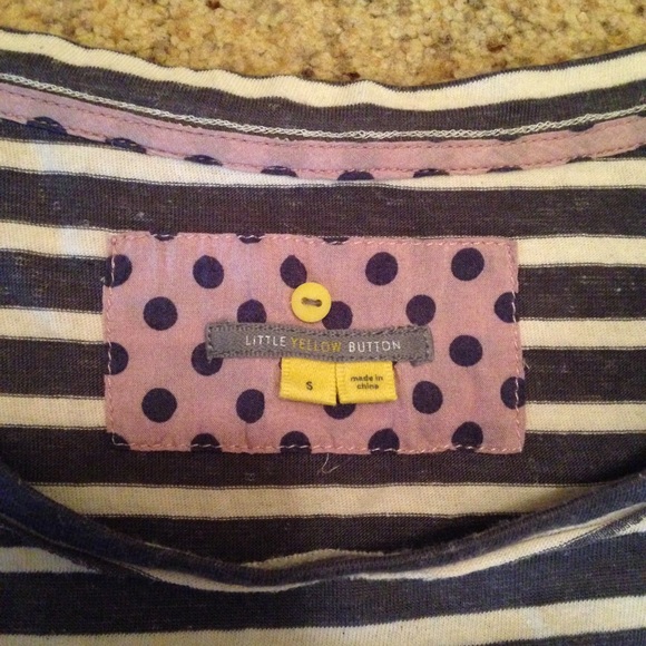 Striped & polka dot little yellow button Anthro t - Picture 3 of 4