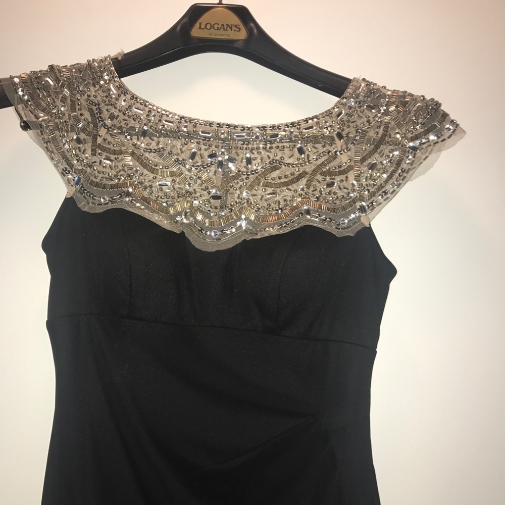 Xscape dress.. Like new
