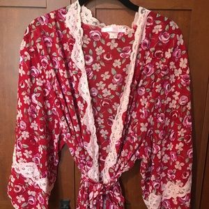 🌸🌺VICTORIA'S SECRET Beautiful very sexy robe🌸🌺