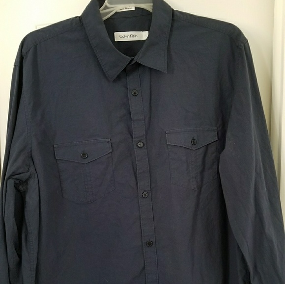 Men's Calvin Klein long sleeve button down shirt. - Picture 1 of 2