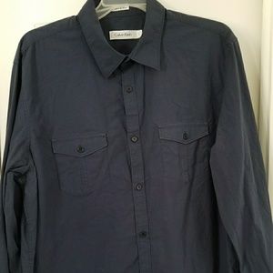 Men's Calvin Klein long sleeve button down shirt.